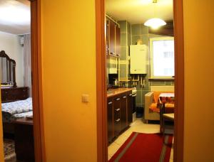 Vitan modern apartment, sleeps 4