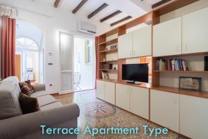 Apartment with Terrace room in Santo Stefano Apartments