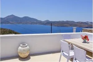 Traditional Cycladic House - 普拉卡米洛斯
