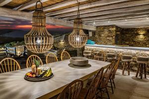 Villa Iakinthos by Mykonian Kazarte