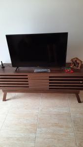 Apartamento mobiliado com varanda no centro de paulo afonso