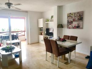 El Beril Apartamento Pura Vida mit Meerblick am Strand