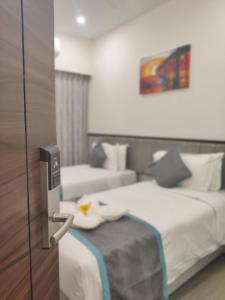 PARK IRIS HOTELS, Bharathi Nagar