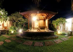 Sari House Ubud - Balinese Style Homestay