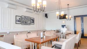 Alam Hotel by Cordela