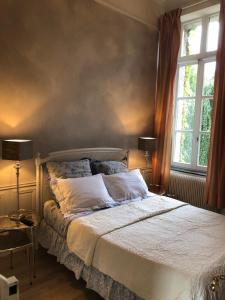 B&B / Chambres d'hotes Chateau d'en haut : Chambre Double avec Salle de Bains Privative