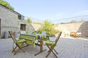 Villas Villa de 5 chambres avec piscine privee jardin amenage et wifi a Fons : photos des chambres