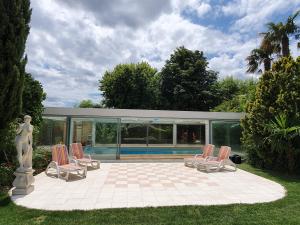 Maisons d'hotes Chateau Moncassin : photos des chambres