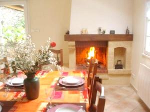 Maison de charme à Laz + Jardin