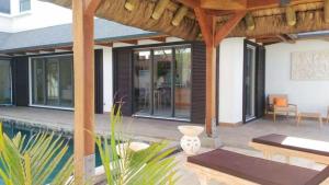 Elegant Villa in Pereybere, Grand Baie + Pool