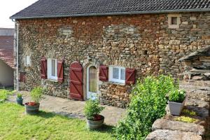 Maisons de vacances Maison de 3 chambres avec piscine partagee jardin amenage et wifi a Gravieres : photos des chambres