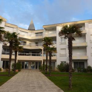 Appartements Les Pins - 3 pieces - Vue sur piscine - 600m mer - Les Sables d'Olonne : photos des chambres