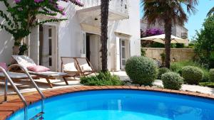Villa Beach House Orebic with private pool at the beach in Orebic - Peljesac