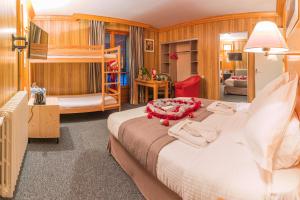 Hotels ALPAZUR Val Cenis : Chambre Quadruple