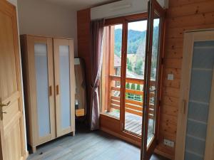 Chalets Chalet Clairefontaine : photos des chambres