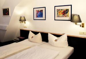 Hotel-Landgasthof Grüner Baum - Dittigheim