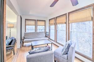Family-Friendly Hot Springs Village Unit with Deck!