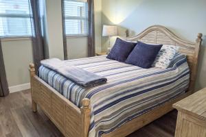 Pelicans Cove 402