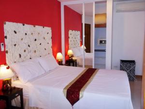 Mountain Seaview Luxury Apartments