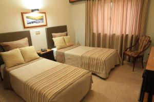 Triple Room room in Hotel Santa Clara