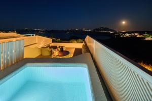 Elements of Caldera Suites Santorini Greece