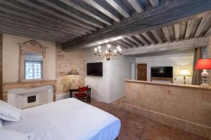 Les Remparts Hotels et Demeures Historiques : photos des chambres