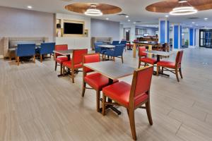 Holiday Inn Express Rome-East by IHG