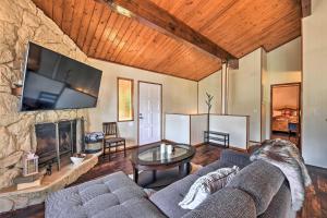 Lake Arrowhead Cabin with Deck and Stunning Mtn Views!