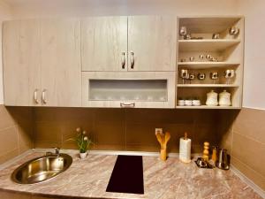 Ana Luxury Apartment ****