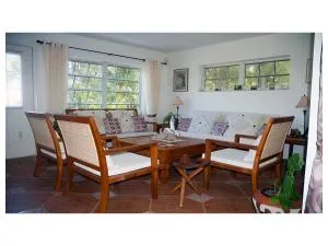 Silver Point Villa - Pinders Point