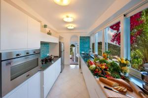 Amore Rentals - Villa Ariadne