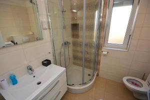 Apartment 1 with the swimming pool