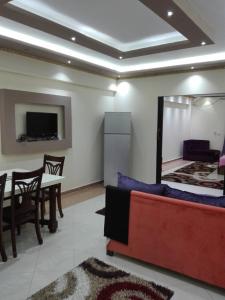 SARAYA AWAD HEGAZI STREET- families only