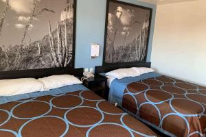 Queen Room with Two Queen Beds - Non-Smoking room in Super 8 by Wyndham Phoenix West
