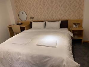 Phòng Đôi không có Cửa sổ (Double Room without Window)