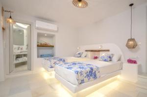 Naxian Queen Luxury Villas & Suites Naxos Greece