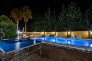 Cubos Villa Torre Encina