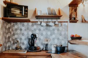 Treehouse Drevesna hiška Štrkovo gnezdo Ranč Jureš