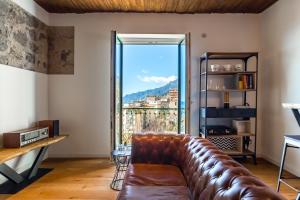 Starhost - MINERVA SUITE seaview
