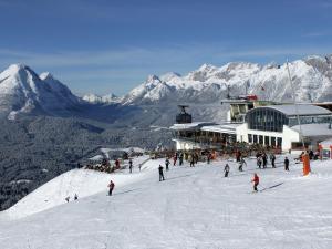 Apartment in Seefeld near Rosshütte Ski Resort