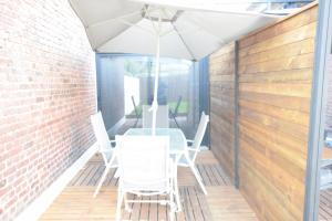 Appartements HYPER CENTRE VALENCIENNES - WIFI - TERRASSE - TRAMWAY - leRelaisdOdile2 : photos des chambres