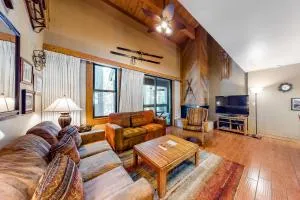 Aspen Grove Getaway - Kingswood Estates