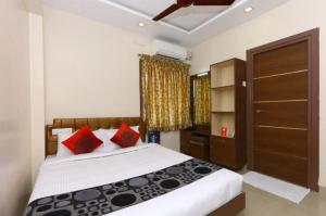 Sri Kamadhenu Residency