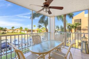 Two-Bedroom Apartment room in Eagle Cay Building 2-306
