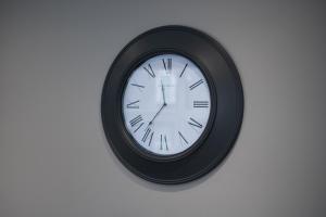 Contractor Base - 2 Rooms - Smart TVs