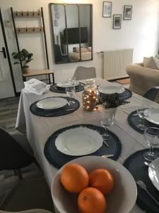 Maisons de vacances Maison 4 chambres jardin et parking : photos des chambres