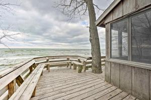 Holiday Home room in Lake Michigan Waterfront Home 1 Mi to Dtwn!