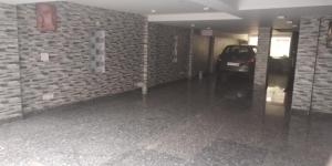 2BHK Short Stay Apartment walking Max Saket ( LIFT +Kitchen+Parking+3 nights min stay)