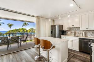 Maui Parkshore 414, Top Floor, Amazing Ocean Views
