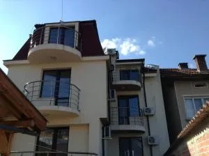 Guest House Luchi - Spantschewzi